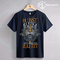 T-Shirt Designs für Deutsch merch by amazon featuring a humorous Viking graphic with the text 'DU BIST LUSTIG DICH HOLE ICH ZULETZT'.